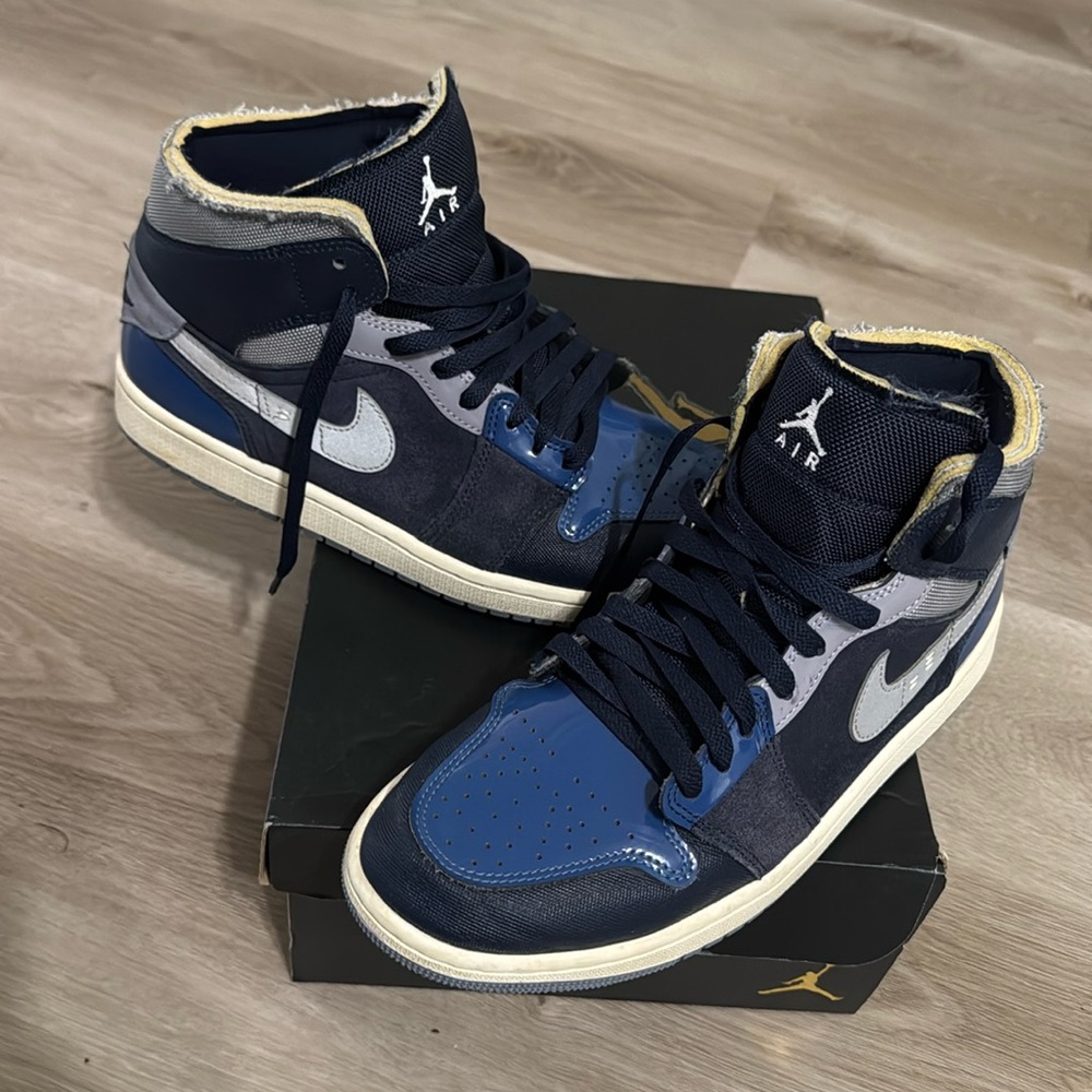 Jordan Sneakers in Blue and Cream